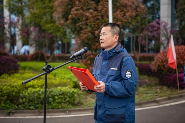 跑出加速率，尊龙凯时智能销售发货立异高